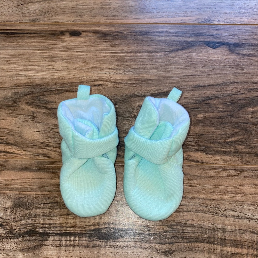 Baby slippers